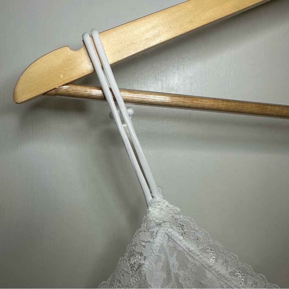 Secret Treasures Sheer Lace Camisole. Size: Large. Color: White. - Picture 4 of 8